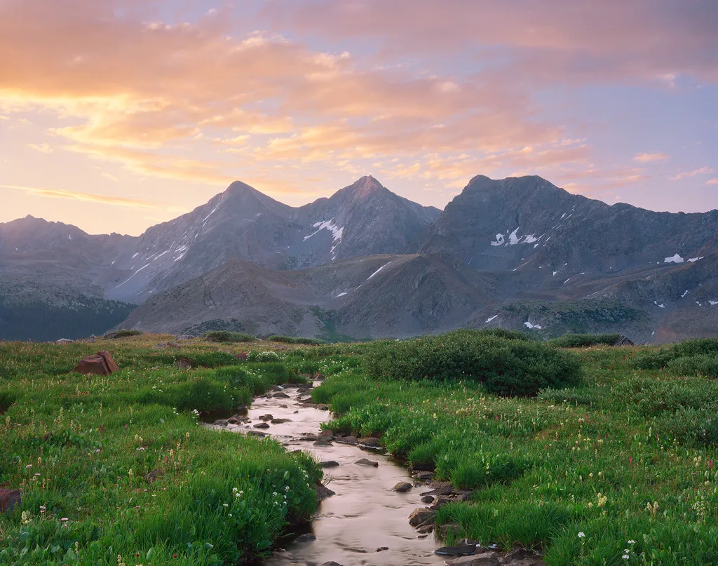 蘑菇视频 - 深蓝星球自然景观